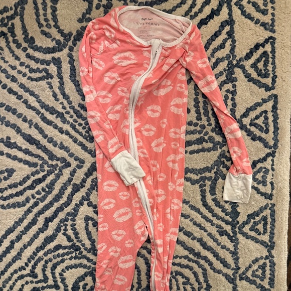 Little Sleepies Onesie, 3T - Picture 1 of 2